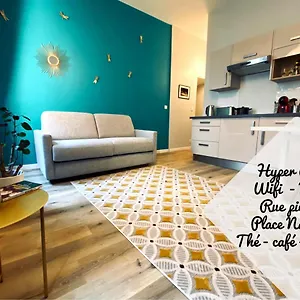 https://lescale-des-libellules-by-bnb-conciergerie-mtban.midi-pyreneeshotels.com
